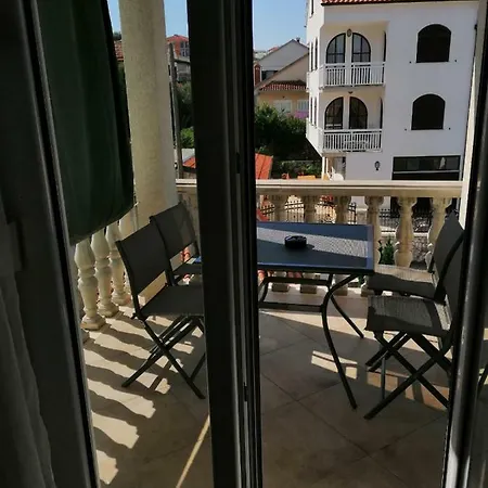 Jureta Apartman Okrug Gornji